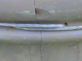 wires.jpg - 8.4 K